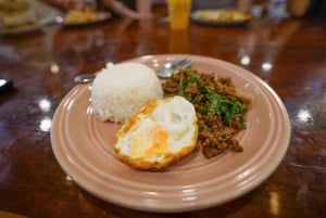 Bangkok: wycieczka po wiosce nad kanałem łodzią EV i lunch