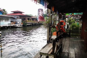 Bangkok: Canals Small Group Tour by Longtail Boat