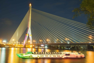 Бангкок: Карнавальная прогулка с ужином, пивом и «шведским столом»