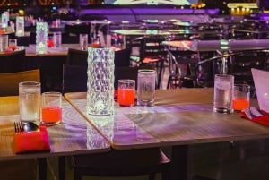 Bangkok: Karnevaaliristeily illallisella, jossa on ilmainen olut ja buffet