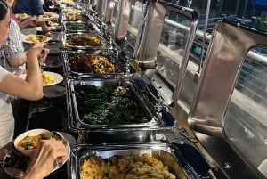 Bangkok: Karnevaaliristeily illallisella, jossa on ilmainen olut ja buffet