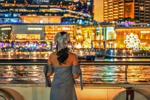 Bangkok: crociera sul Chao Phraya con buffet di lusso e ponte scoperto