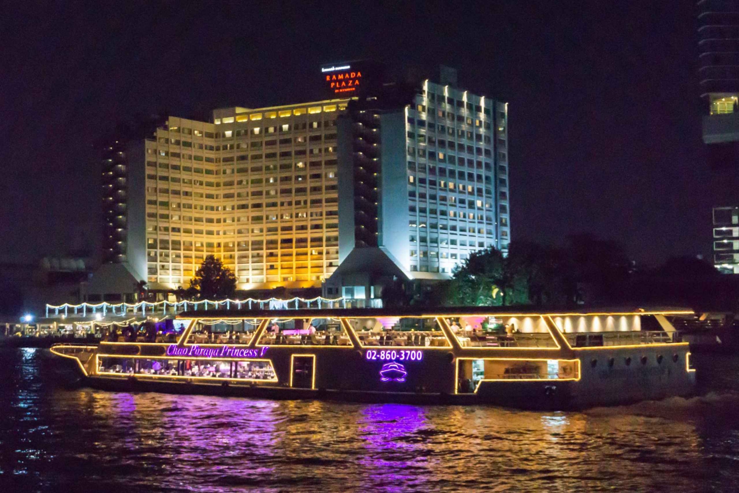 Bangkok: Chao Phraya Princess Dinner Cruise Ticket