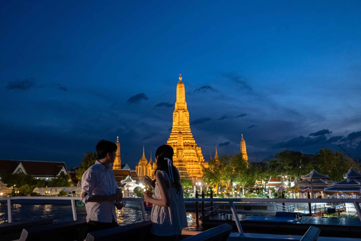 Bangkok: paseo en barco por el río Chao Phraya con opción de comida tailandesa