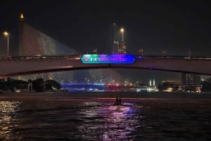 Bangkok: Chao Phraya-elven The Luxury White gratis øl og vin