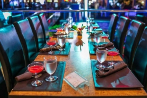 Bangkok: Vela Cruise Buffet Dinner på Chao Phraya