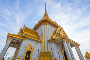Bangkok: Chinatown and Wat Traimit Self-Guided Walking Tour