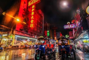 Bangkok: Excursão a pé pela Chinatown à noite