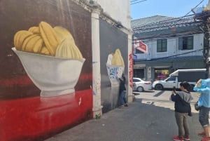 Bangkok: Chinatown & Taladnoi Street Art Guided Walking Tour