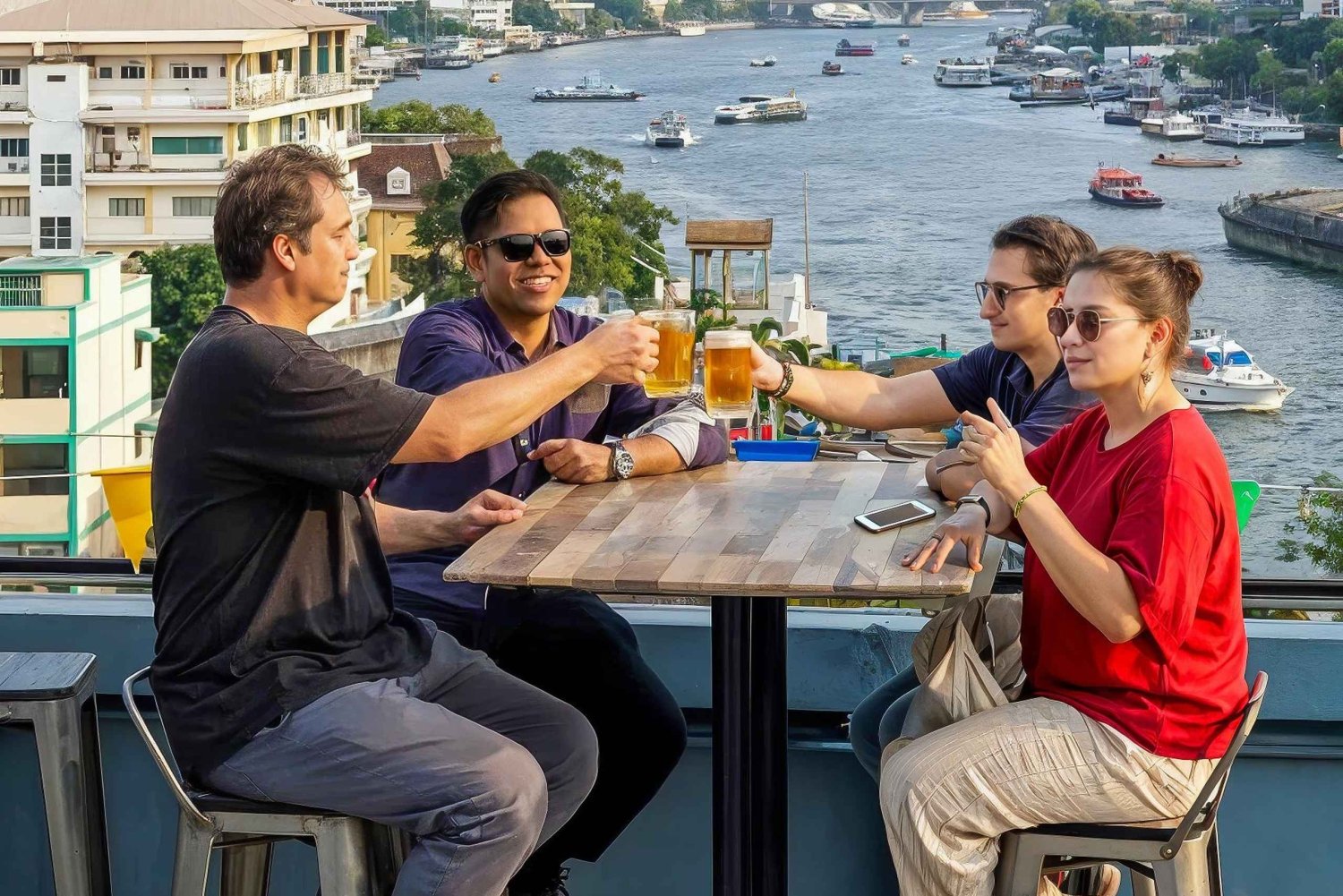 Bangkok: Chinatown Tour with Street Art, Sky Bar & Food