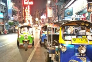 Bangkok: CHOB TUK TUK Ride + Canal Tour + Foods Tasting