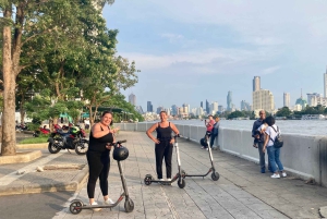 Bangkok: E-Scooter- & Fahrradtour zu den Highlights der Stadt