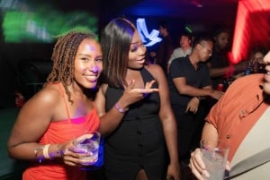 Imprezowa wycieczka po klubach Bangkoku: odkrywaj, łącz się i baw się na całym świecie