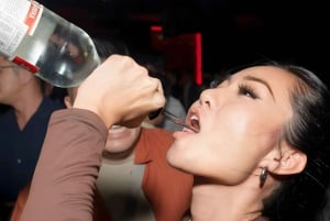 Imprezowa wycieczka po klubach Bangkoku: odkrywaj, łącz się i baw się na całym świecie