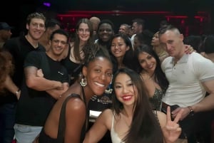 Imprezowa wycieczka po klubach Bangkoku: odkrywaj, łącz się i baw się na całym świecie