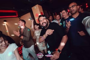 Imprezowa wycieczka po klubach Bangkoku: odkrywaj, łącz się i baw się na całym świecie