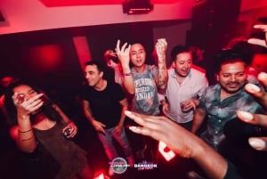 Imprezowa wycieczka po klubach Bangkoku: odkrywaj, łącz się i baw się na całym świecie