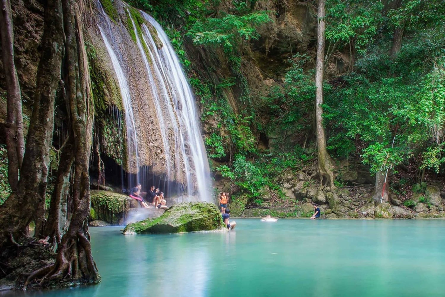 Bangkok: Excursão a Damnoen Saduak e à Cachoeira Erawan com almoço