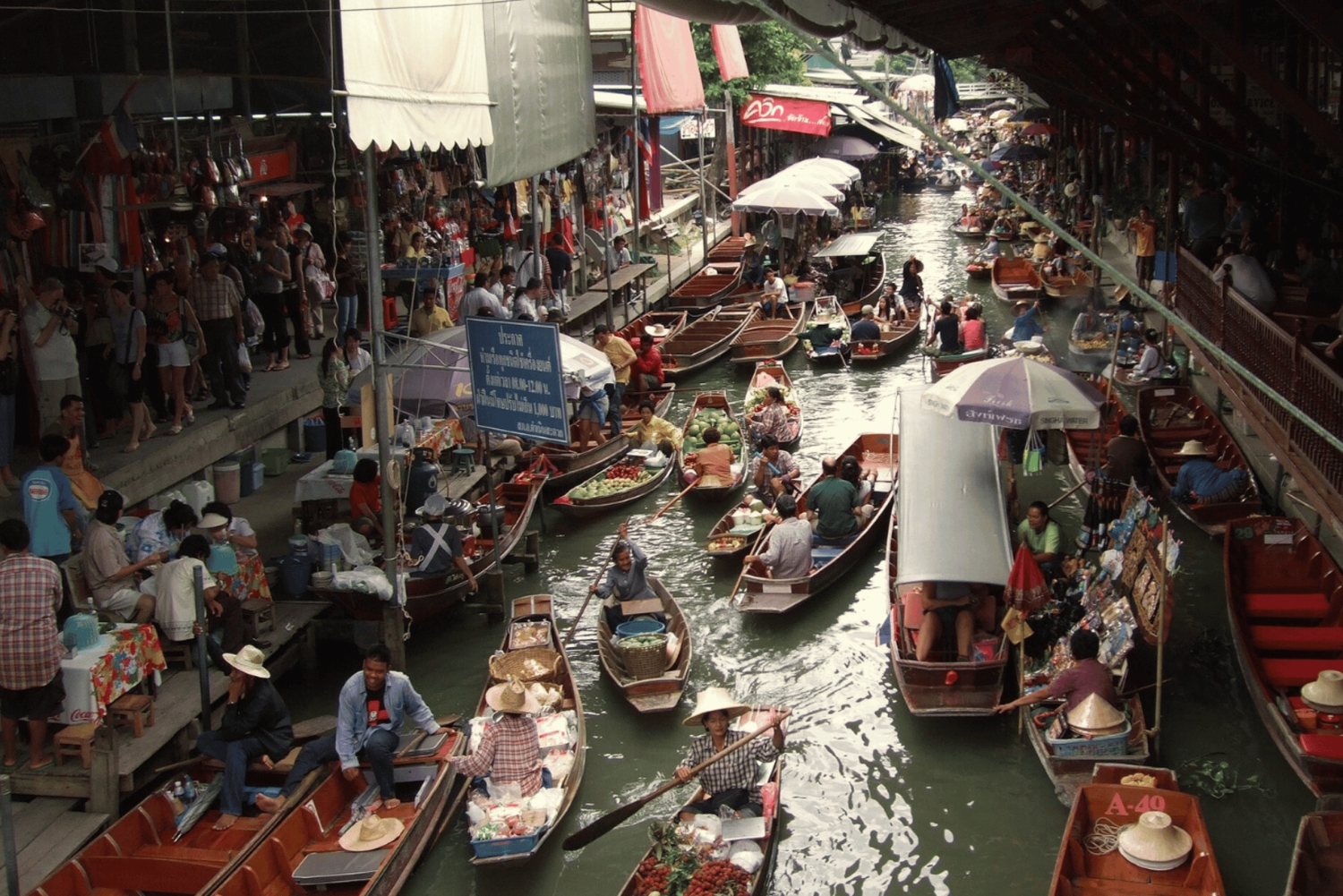 Bangkok: Excursão a Damnoen Saduak e à Cachoeira Erawan com almoço