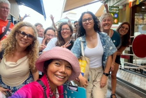 Bangkok: Damnoen Saduak and Mae Klong Train Markets