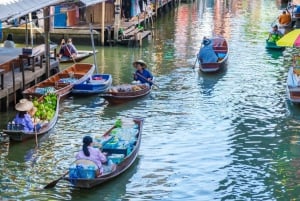 Bangkok : Excursion en voiture à Damnoen Saduak et au marché du train