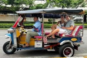 Bangkok Day Tour: Food, Temple & Tuk-Tuk