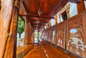 Bangkok: Ayutthaya Day Trip by Private Car with Boat Tour