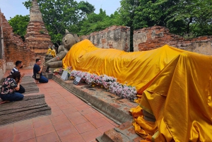 Bangkok: Ayutthaya Day Trip by Private Car with Boat Tour