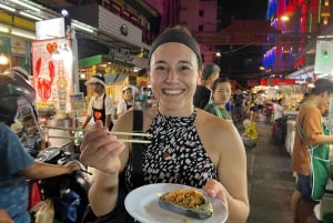 Bangkokissa: Bangkok: Tutustu Chinatownin makuun - 2 tunnin kävelykierros