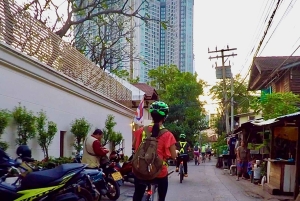 Bangkok: Discover the Mystical Beauty of Bangkok at Night