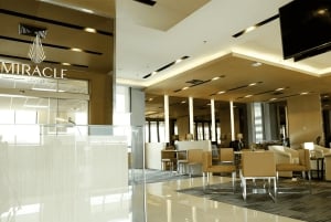 Bangkok: Don Mueang Airport Miracle Lounge Access