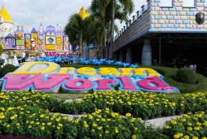 Bangkok : Billet illimité pour le Monde des Rêves avec déjeuner