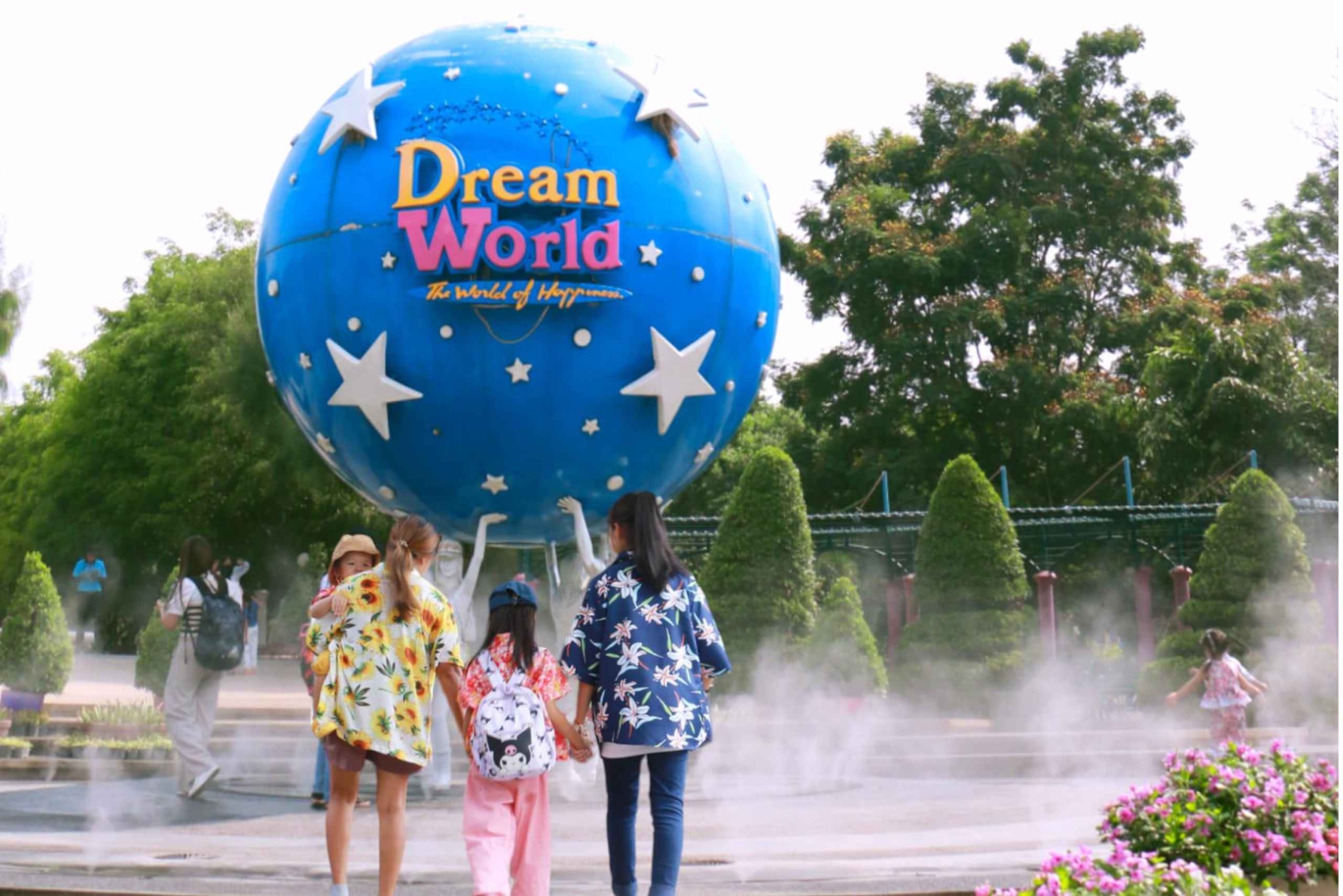 Bangkok: DreamWorld Amusement Park Entry Ticket