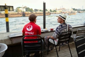 Tour gastronómico e de Tuk Tuk elétrico em Banguecoque: Thonburi e Wang Lang