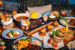 Bangkok: Escape Rooftop Bar på The Emquartier F&B-paket