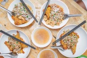 Bangkok Evening Food Tour by Tuktuk