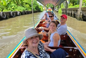 Bangkokin kelluvat markkinat ja veneajelu orkideatilalle