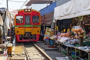 Bangkok: Floating Market & Railway Market with Hotel Pick Up