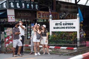 Bangkok: Tour zu schwimmenden Märkten, Wat Sam Phran und Cafés