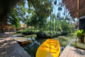 Privat flytende marked og togmarked + DRAGON-tempelet + thailandsk kafé