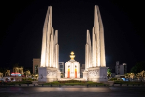 Bangkok: Mercado das flores e tour gastronómico noturno em Tuk Tuk