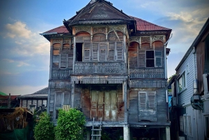 Bangkok: Flower Market, Heritage Short Tour with Thai Buffet