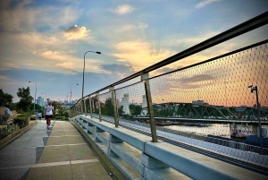 Bangkok: Flower Market, Heritage Short Tour with Thai Buffet