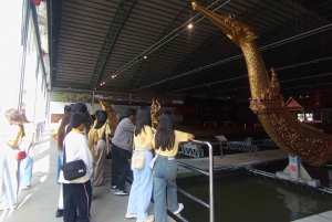 Bangkok: Flower Market, Klongs, and Royal Barges Tour