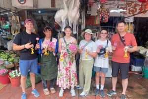 バンコクの花市場とタイの花の芸術