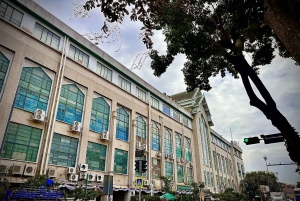 Bangkok: Giant Swing Street Food Tour with 14+ Local Dishes