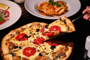 Bangkok: Giorgio's Riverside Royal Orchid Sheraton Hotel