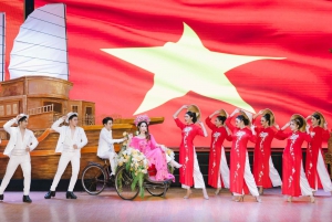 Bangkok : Spectacle de cabaret au Golden Dome