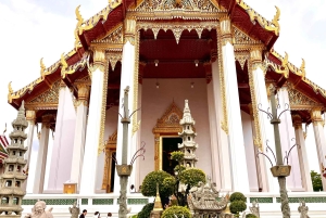 Bangkok: poranna wycieczka na Złotą Górę i do Marmurowej Świątyni – tuk tuk