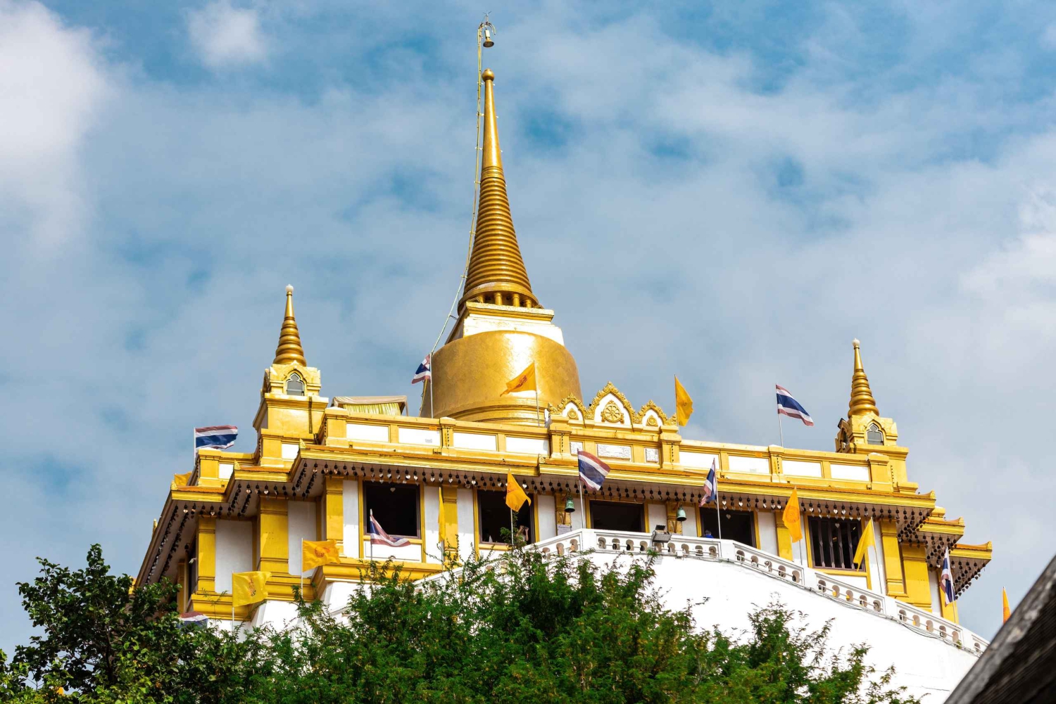 Bangkok: Golden Mount, Metal Castle, and Giant Swing Tour